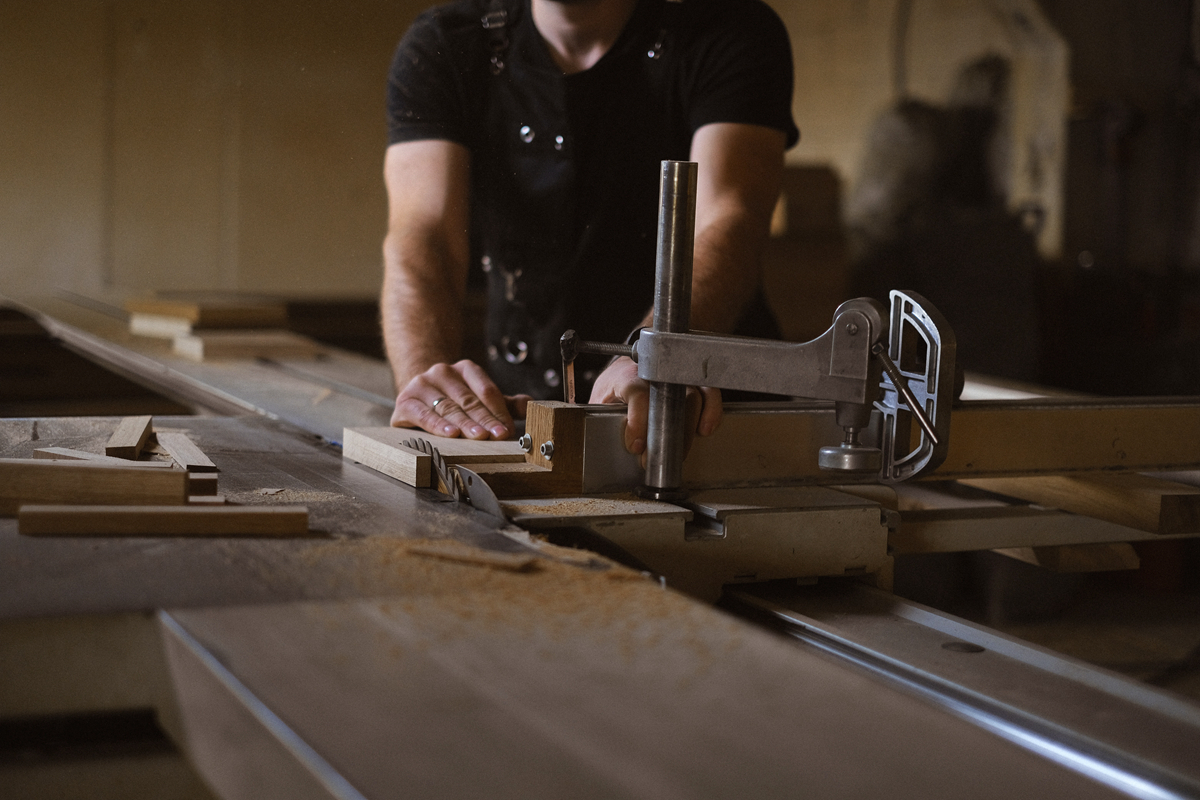From Rip Cuts to Resawing: Maximizing Your Woodworking with a Sliding Table Saw